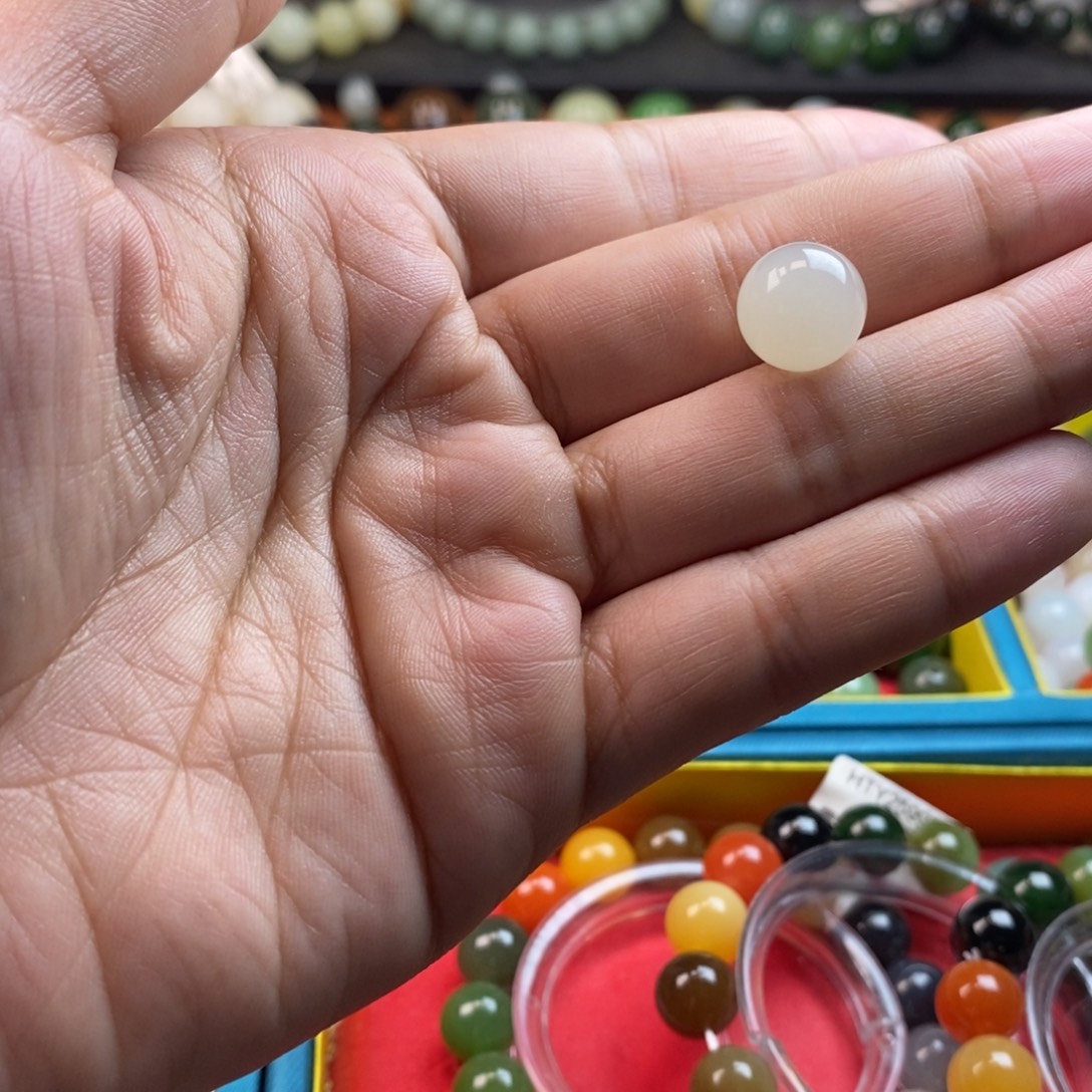 和田玉未镶嵌珠宝奇石卡12藕粉y