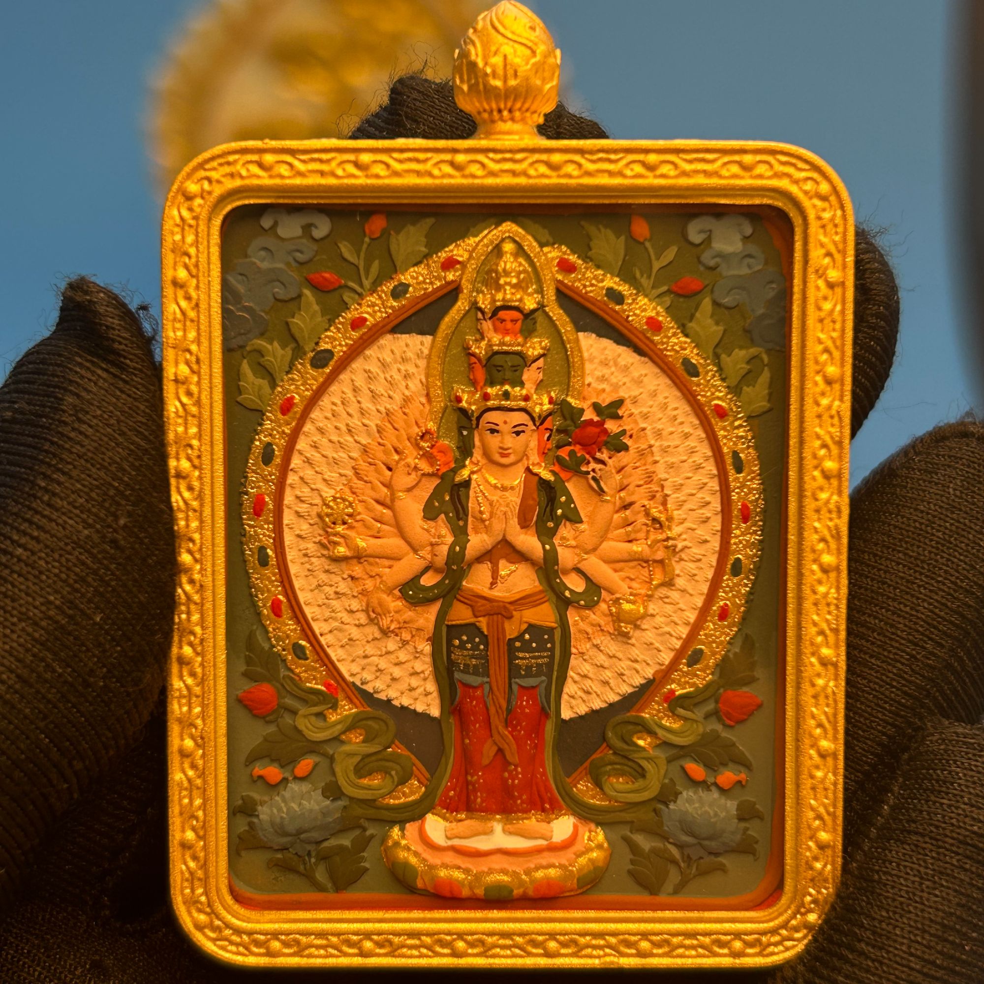 唐卡逐风泥彩绘擦擦千手观音