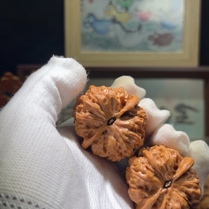 独***木吊坠文玩核桃金钟