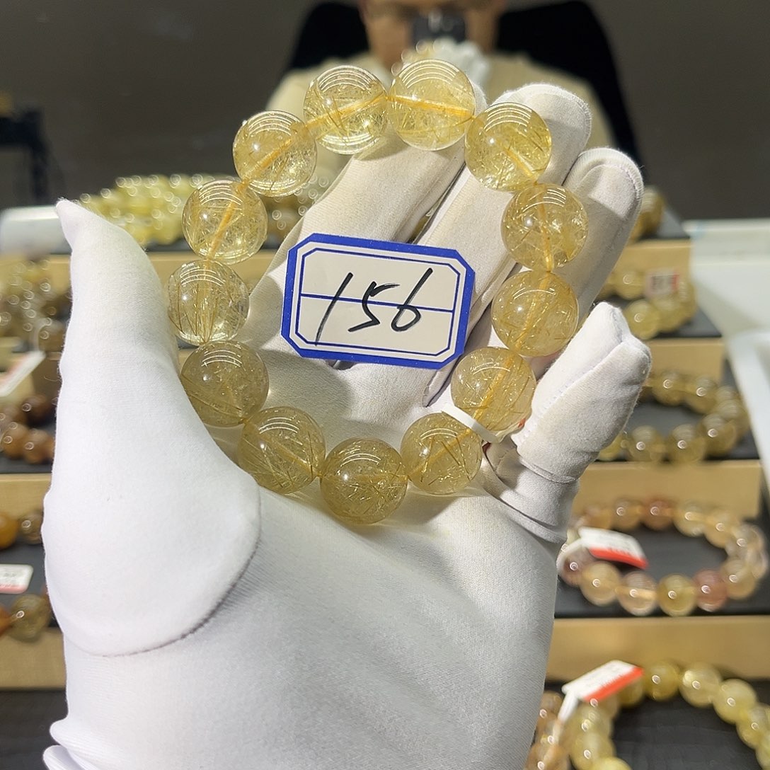 水晶手链未镶嵌?****晶莹剔透