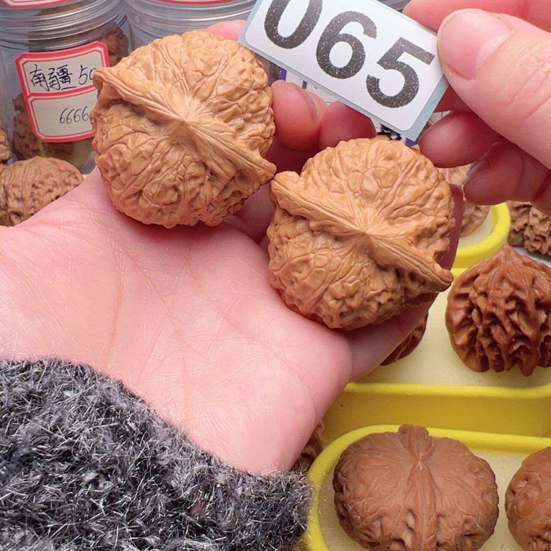 文玩核桃把件文玩065