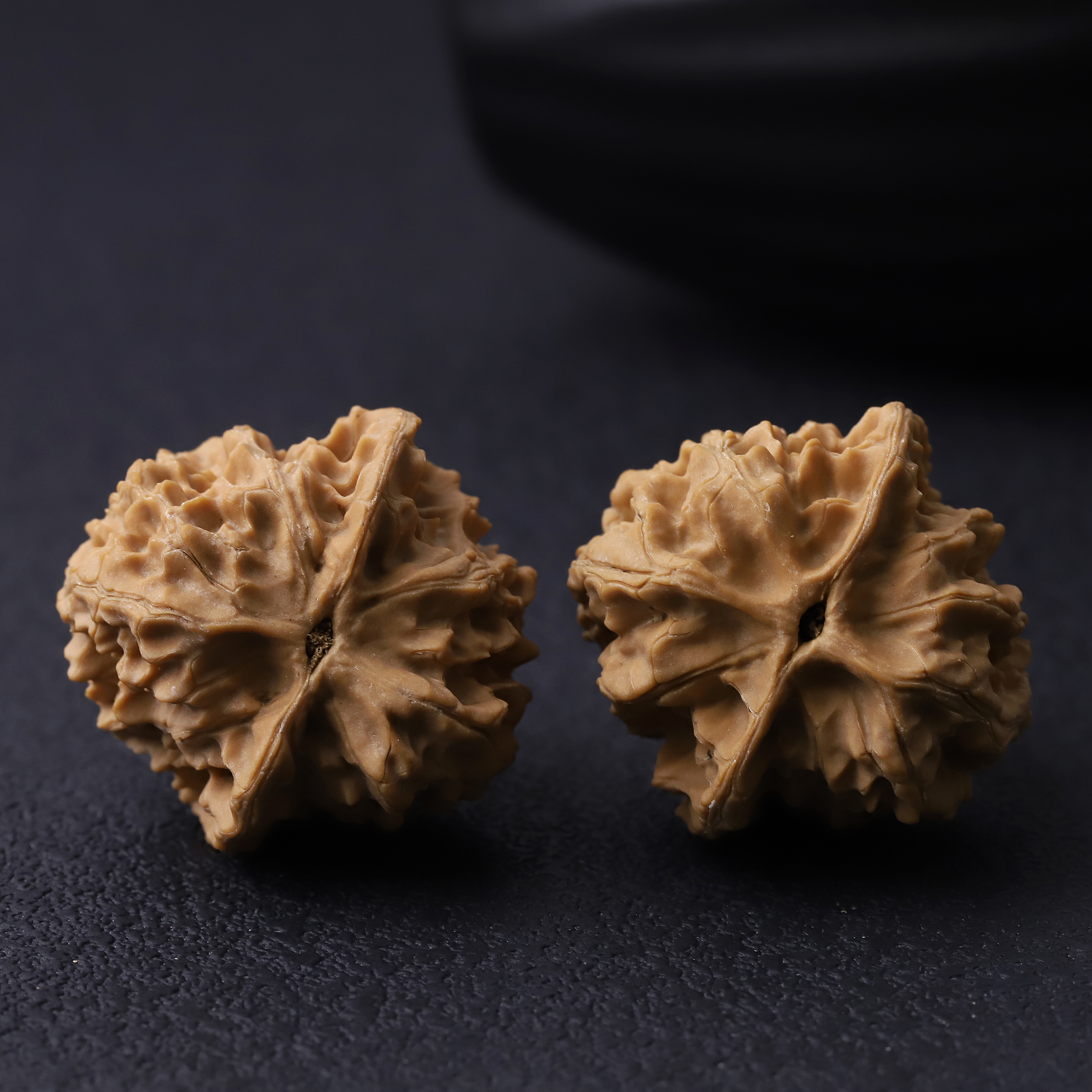 HT1231*4 【原树龙鳞纹】纯野文玩核桃手把件