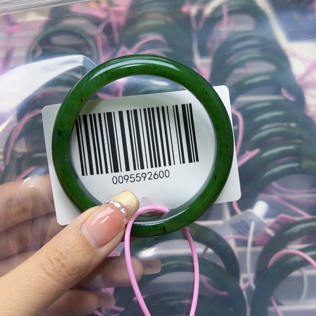 和田玉（碧玉）手镯未镶嵌59