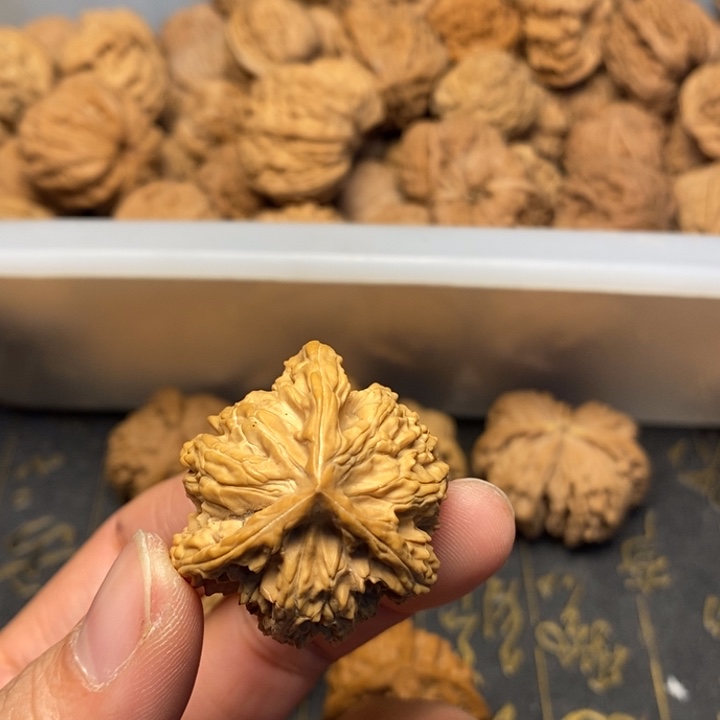 ****饭吊坠文玩核桃文玩核桃异形单只