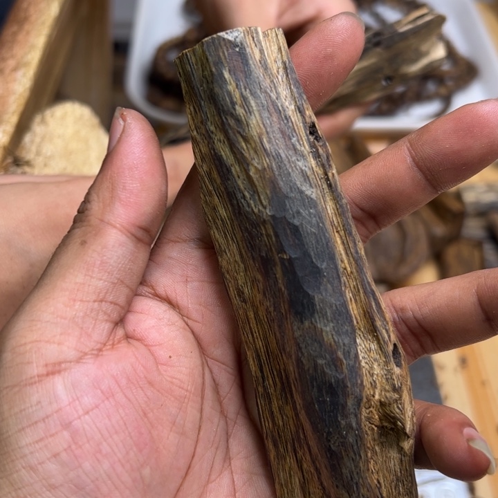 沉香沉香碎屑46克