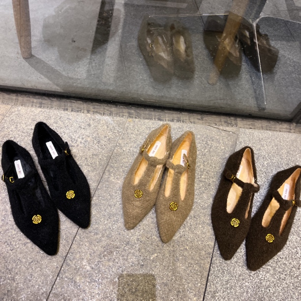 2025秋冬尖头加绒毛毛鞋女秋冬编码下单call码数