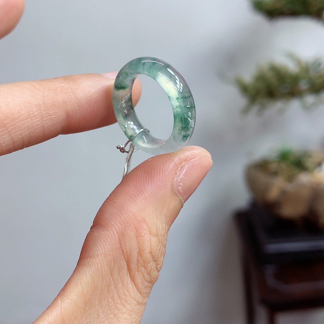 翡翠戒指未镶嵌9号