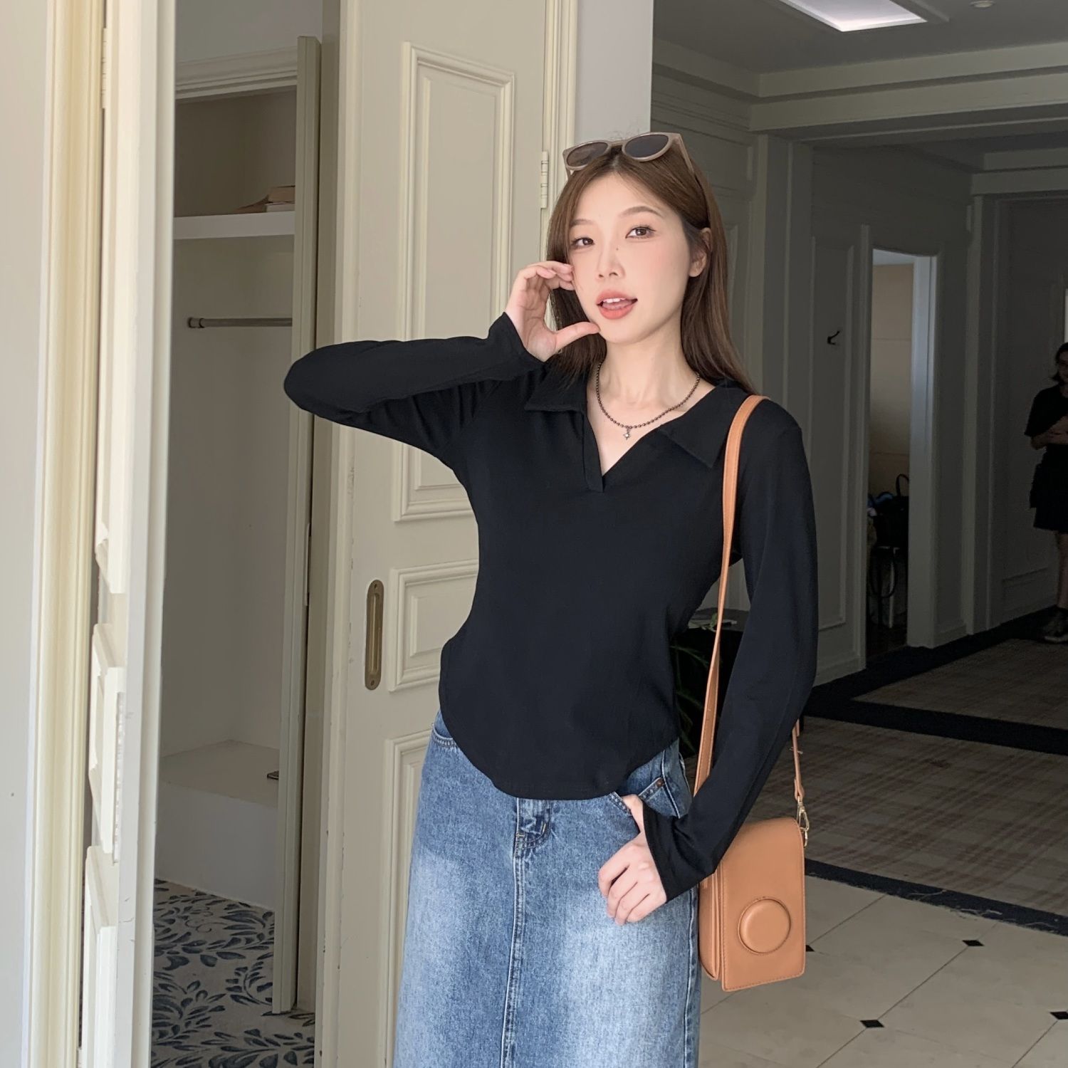 大码胖MM正肩显瘦POLO领长袖T恤打底衫女秋季新款白色纯欲风上衣