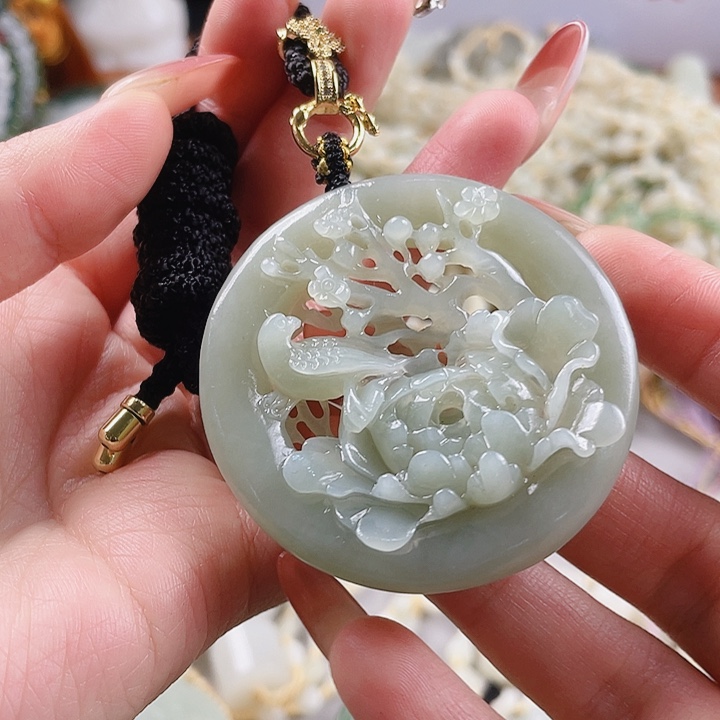 未镶嵌和田玉挂件