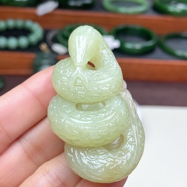 和田玉颈饰未镶嵌福**兴