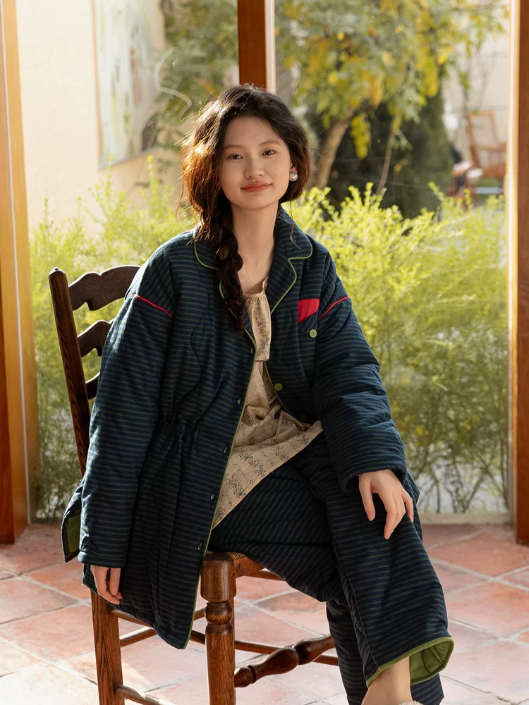 族玛士睡衣女冬季款三层夹棉袄加厚加绒条纹简约纯棉家居服秋冬款