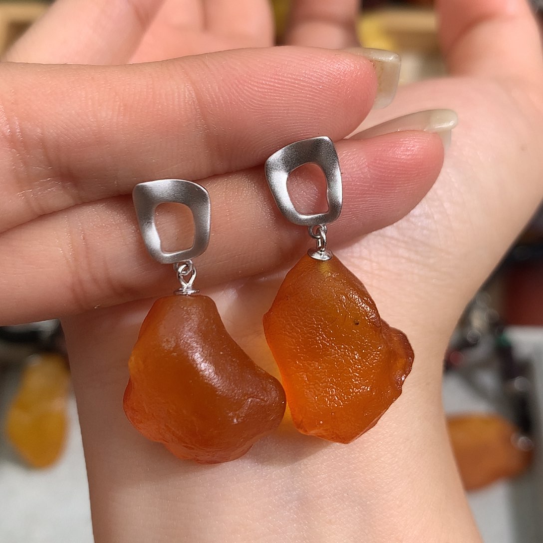 蜜蜡裸石未镶嵌我