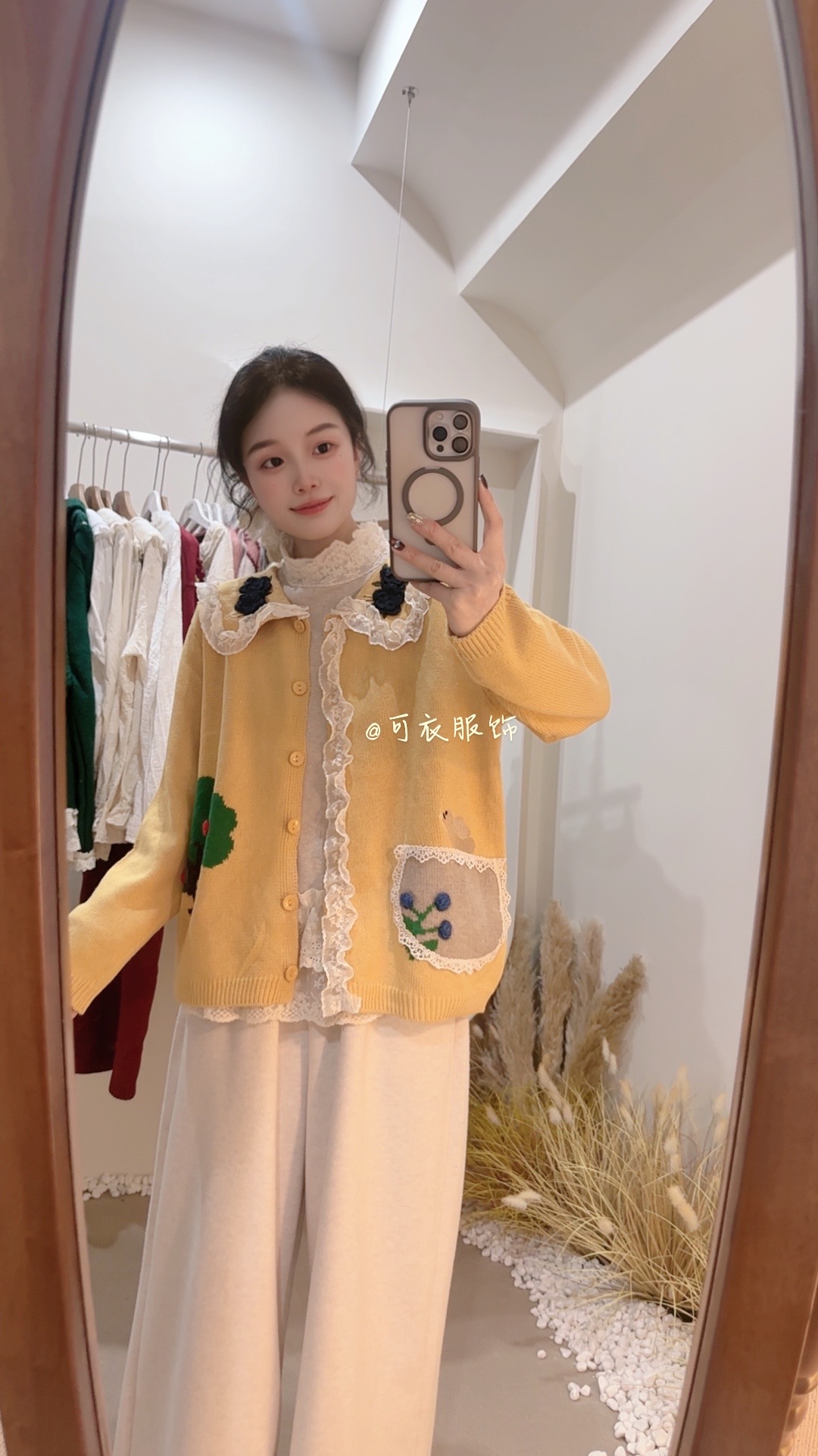 【翻领苹果】森系蕾丝边短款毛衣开衫外套女