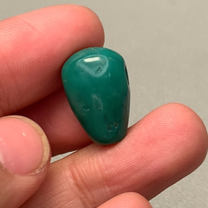 阿***吧绿松石未镶嵌颈饰