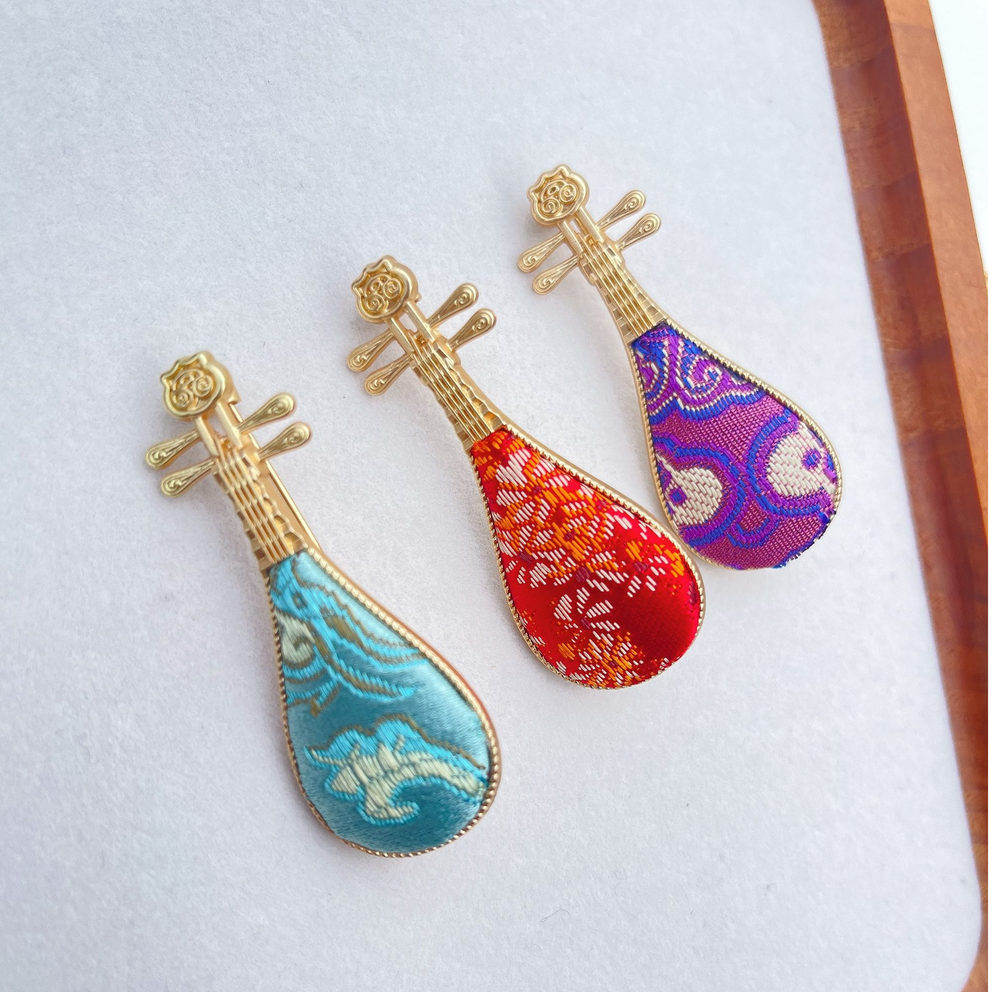  非遗宋锦国风古典琵琶胸针女士送礼民族风胸饰