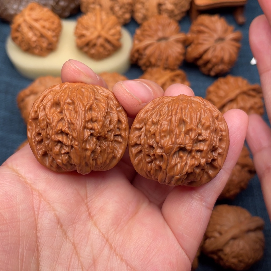 把件文玩核桃35山地正球磨全品