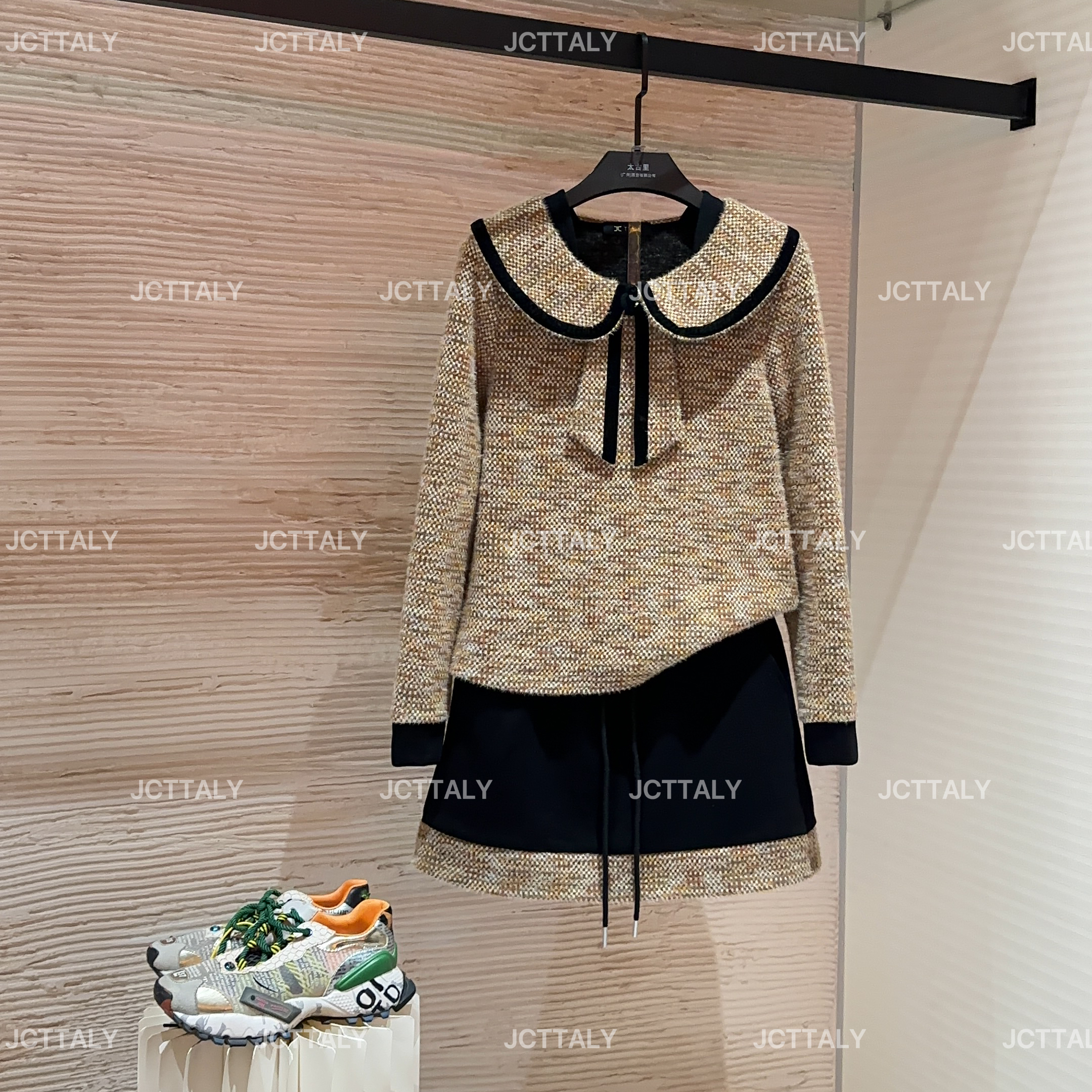 【宠粉价】（加绒）丹宁风休闲风拼接小香风减龄时尚套装TZ-838