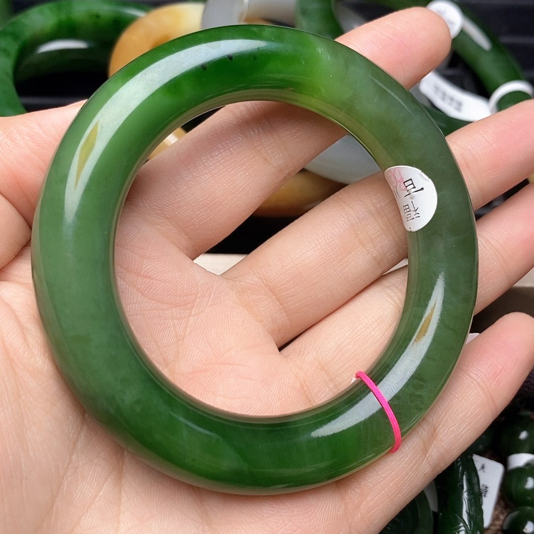 和田玉（碧玉）手镯未镶嵌54