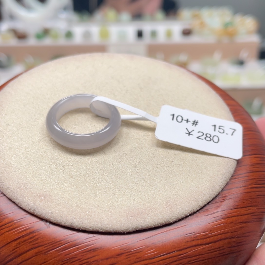 和田玉戒圈未镶嵌0**515.7