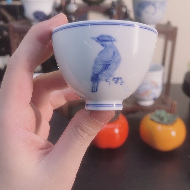 景德镇陶瓷艺术鸡心杯