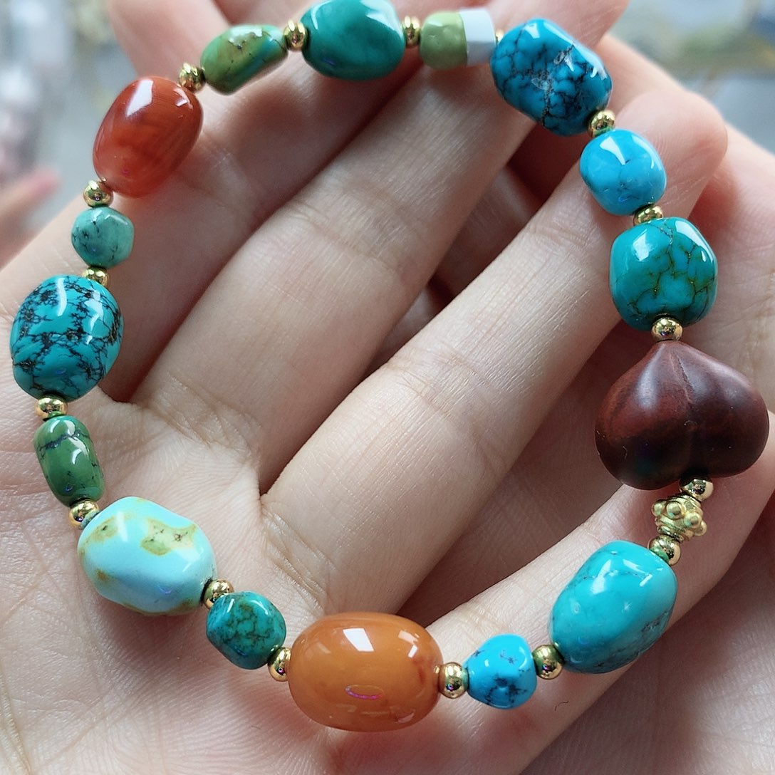 未镶嵌绿松石珠宝奇石