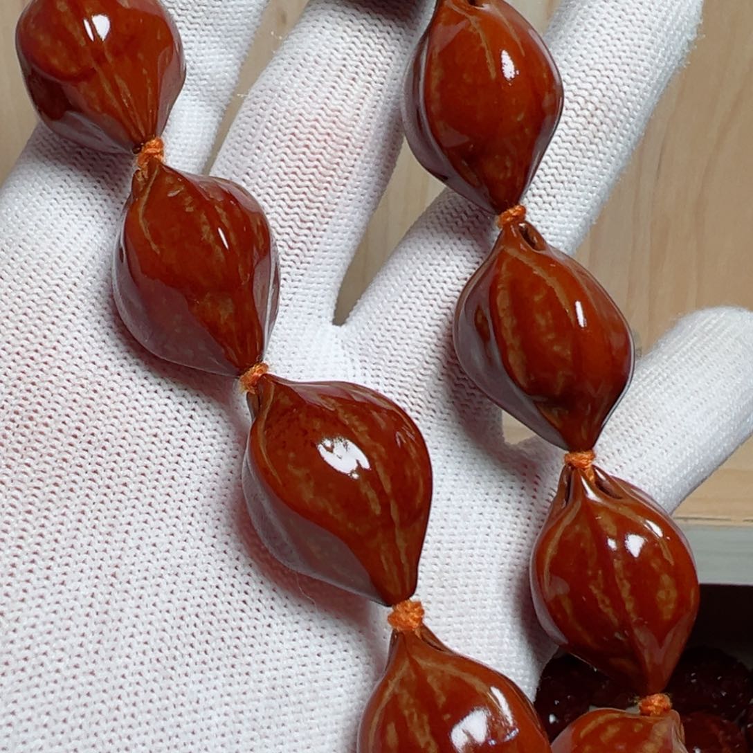 【闪购商品】橄榄核吊坠95445789876668899