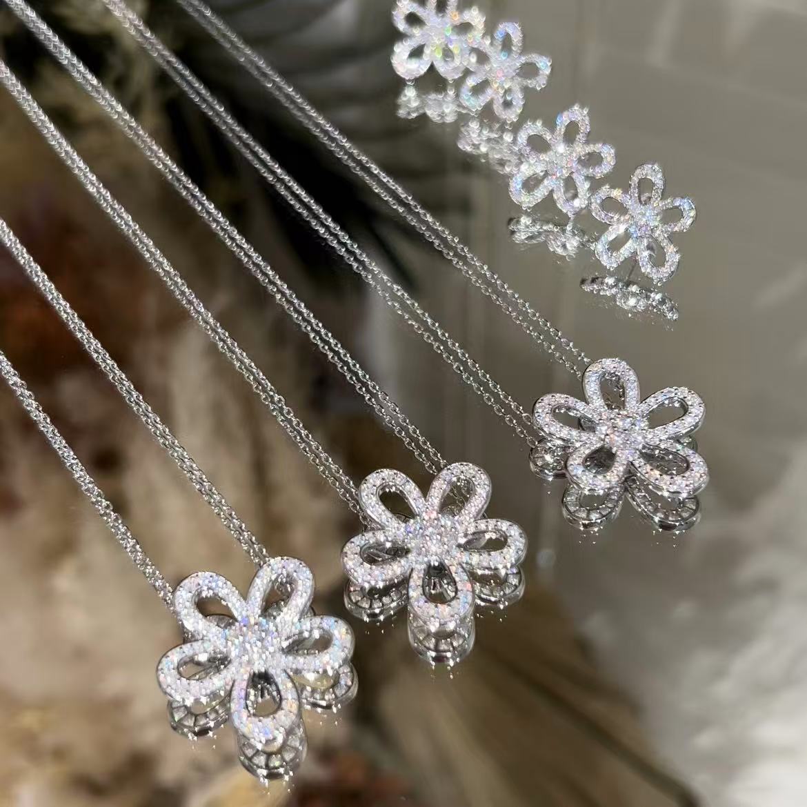 坠链均925银莫桑石 格桑花项链/耳钉 轻奢秋冬新品小众Y