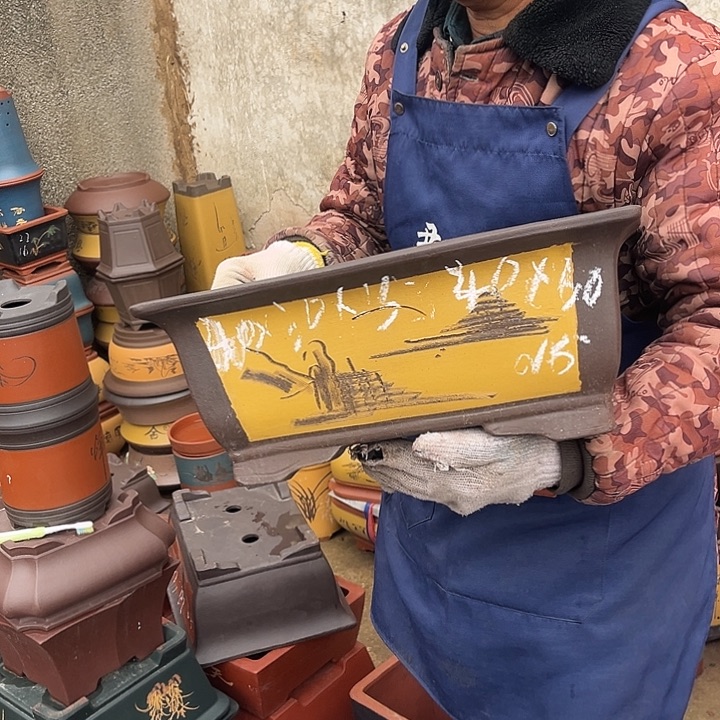 紫砂紫砂花盆和小