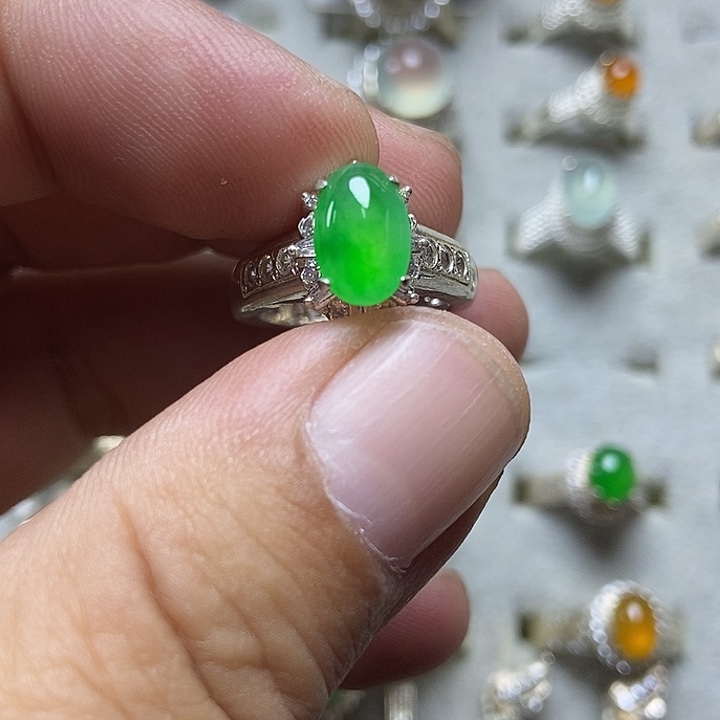 未镶嵌定制翡翠戒指