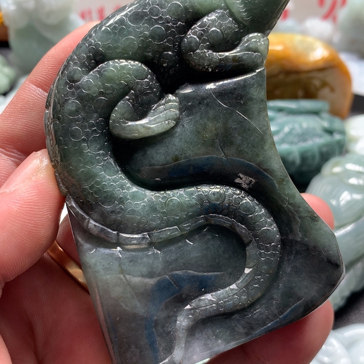 翡翠未镶嵌颈饰保真天然a货翡翠