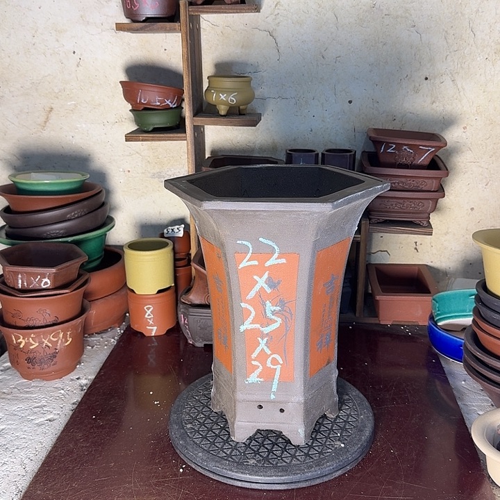 紫砂花盆，手工制作