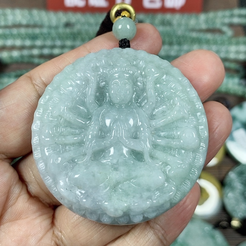 【闪购商品】翡翠颈饰未镶嵌玉吊坠翡翠玉千手观音