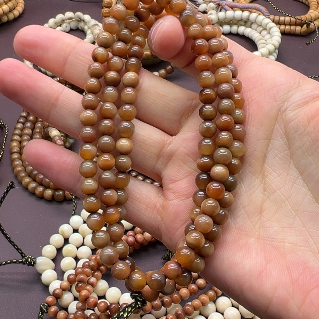 白***滢吊坠龙脊菩提正圆