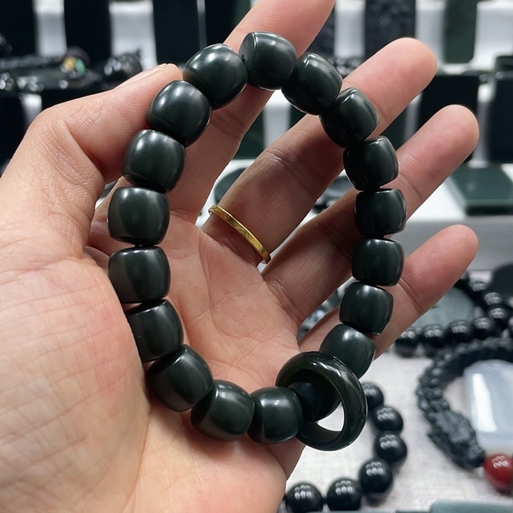 【闪购商品】未镶嵌手串和田玉（青玉）@***凡