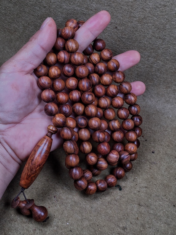 海黄百年油梨老料规格1.2x108粒虎皮纹沉水油性足