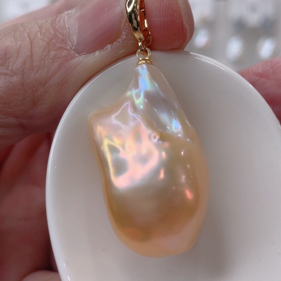 颈饰未镶嵌淡水珍珠