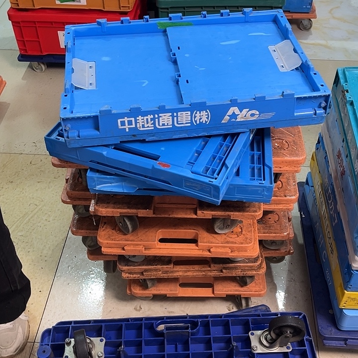李***胜厚款家用五金工具箱一个瑕疵无盖