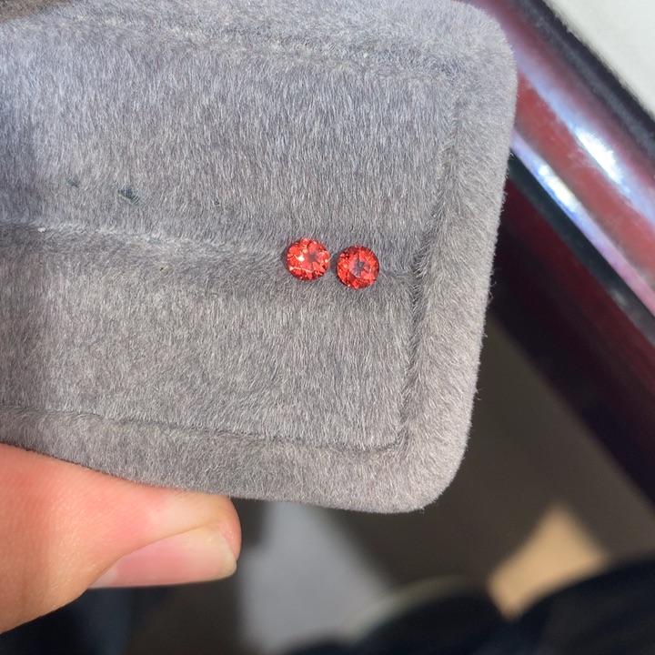 石榴石裸石未镶嵌裸石