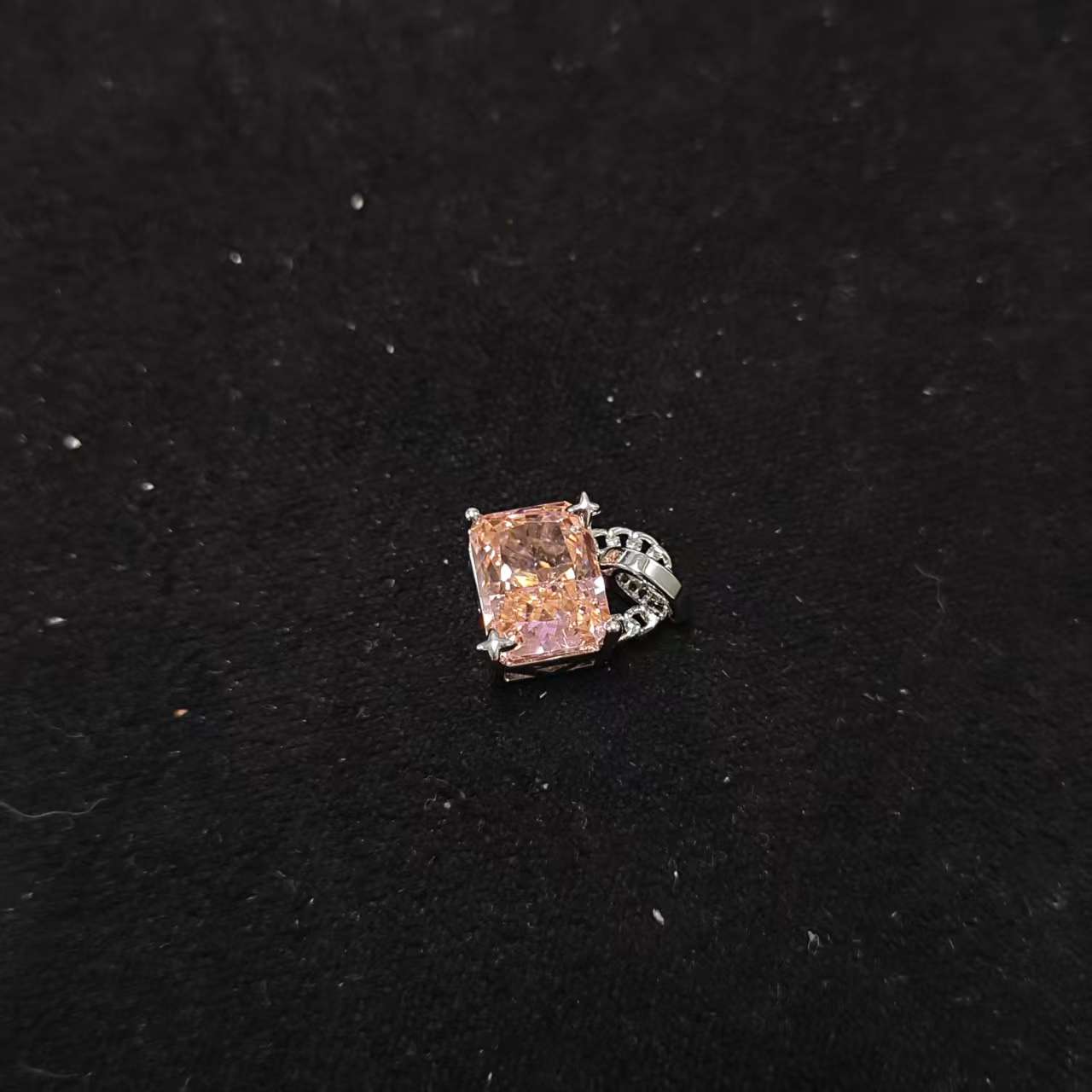 手链 时尚饰品吊坠＊（多样性发一件）