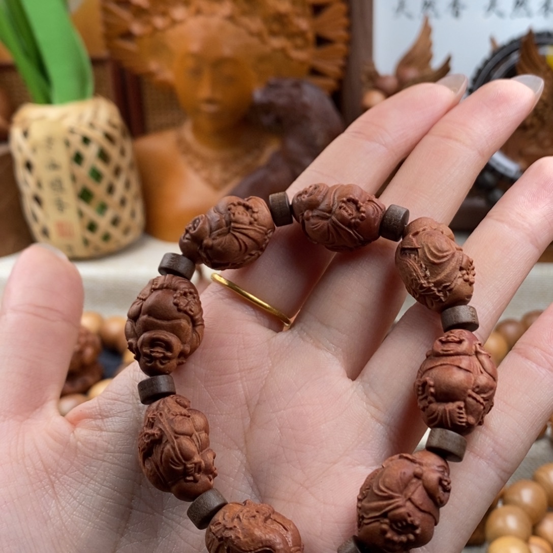 子***龍手串/手链檀香木印度迈索尔，老山檀香，奶香雕刻珠手串