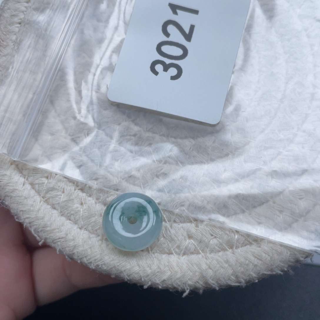 翡翠未镶嵌颈饰天然A货缅甸翡翠