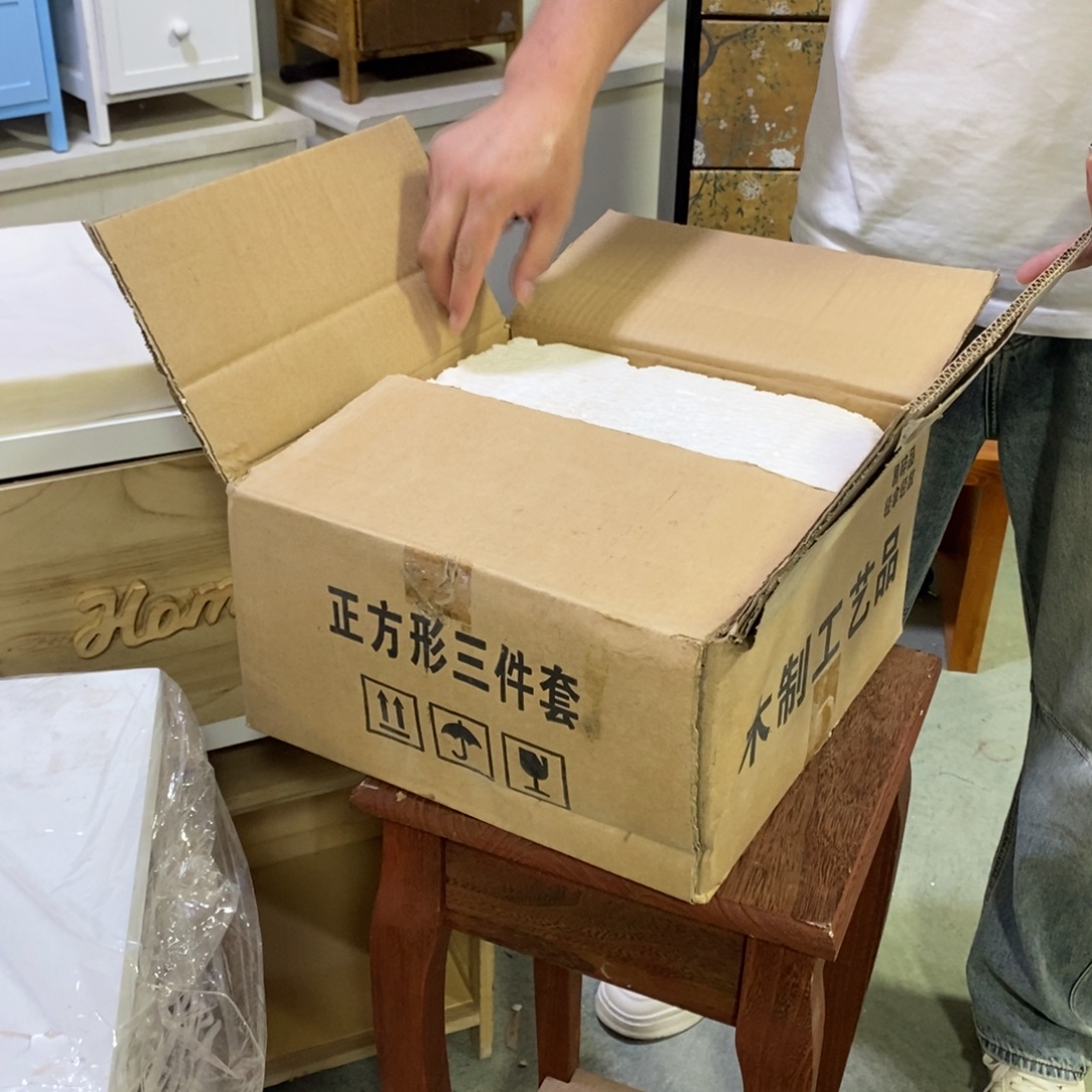 木（非红木类）203啊啊啊啊啊啊置物架