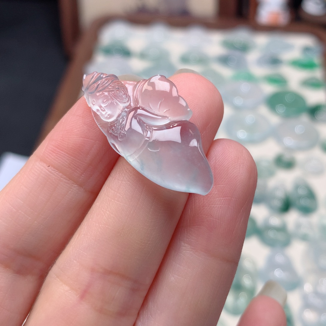 翡翠未镶嵌颈饰高冰蝴蝶仙子