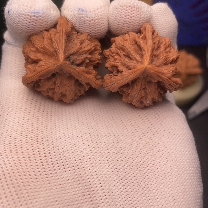 吊坠文玩核桃盘山