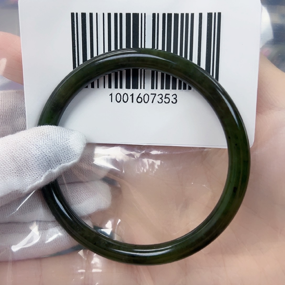 和田玉手镯未镶嵌61