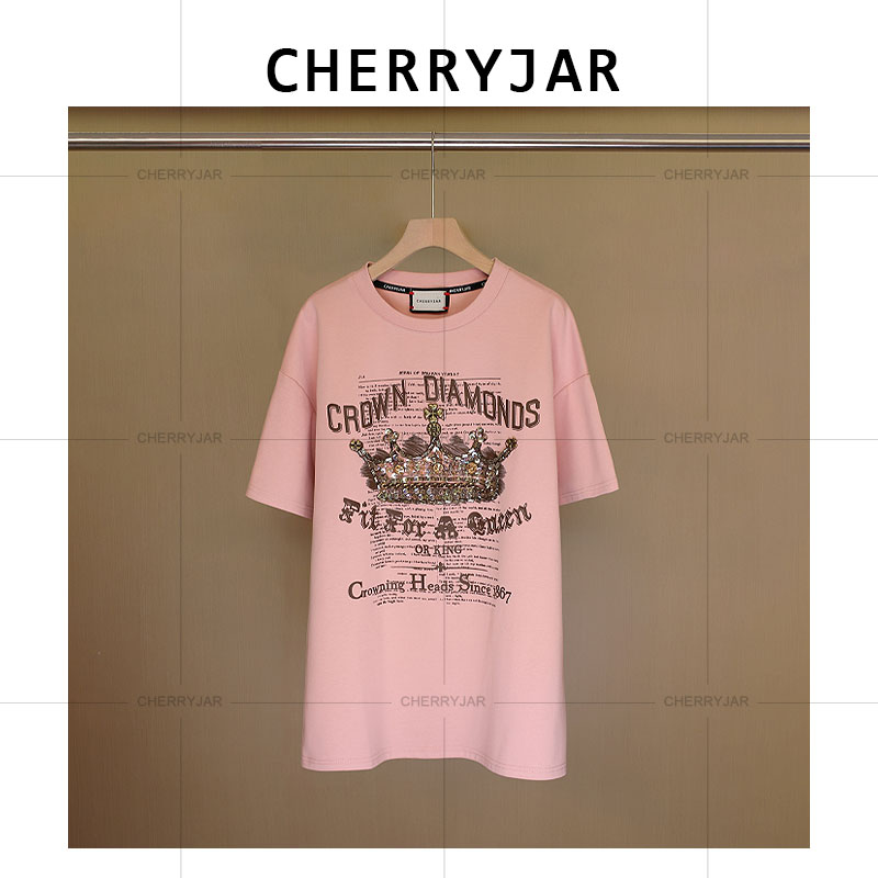 Cherryjar【251060】时尚字母印花皇冠镶钻金属装饰短袖宽松圆领