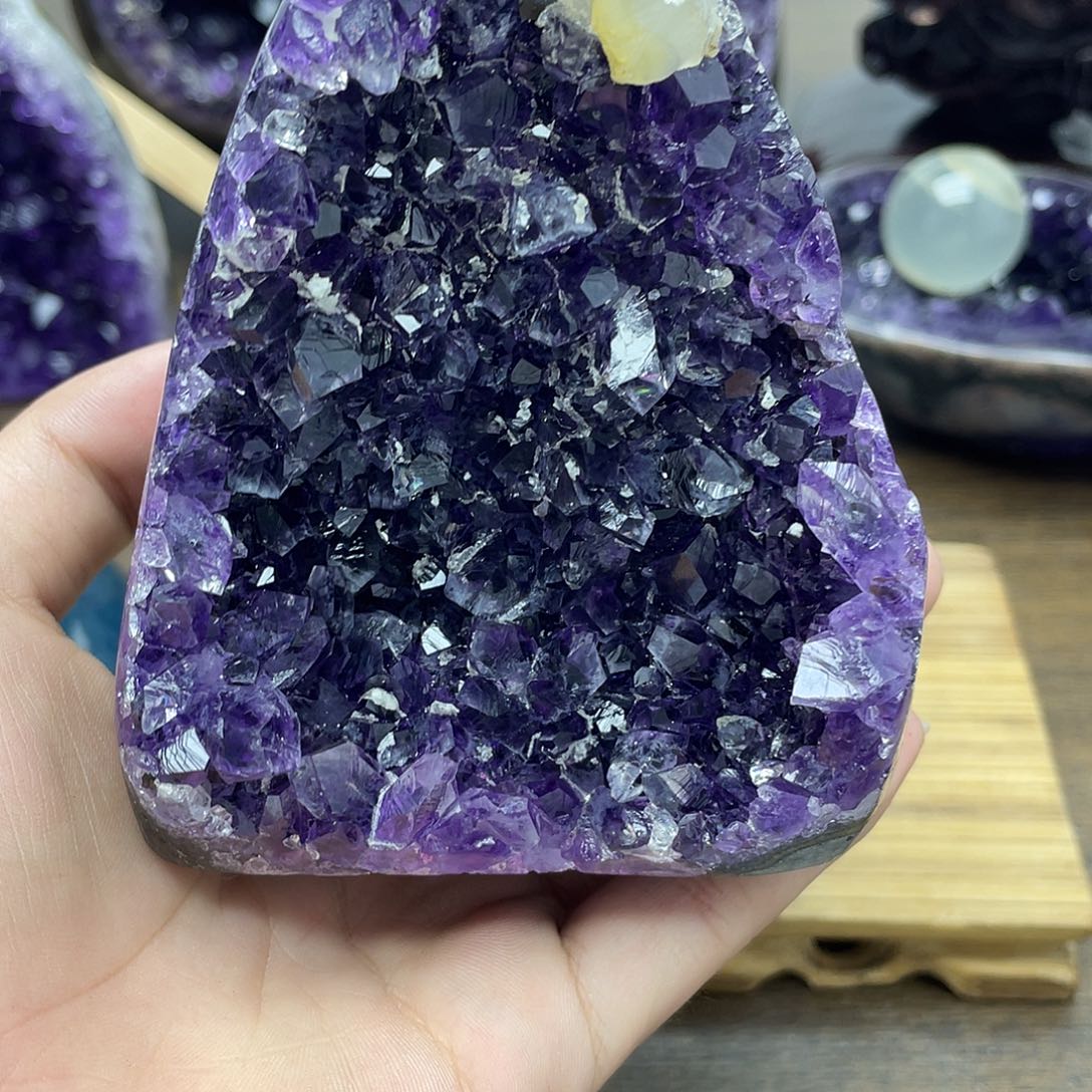 未镶嵌大型摆件（非配饰）紫晶