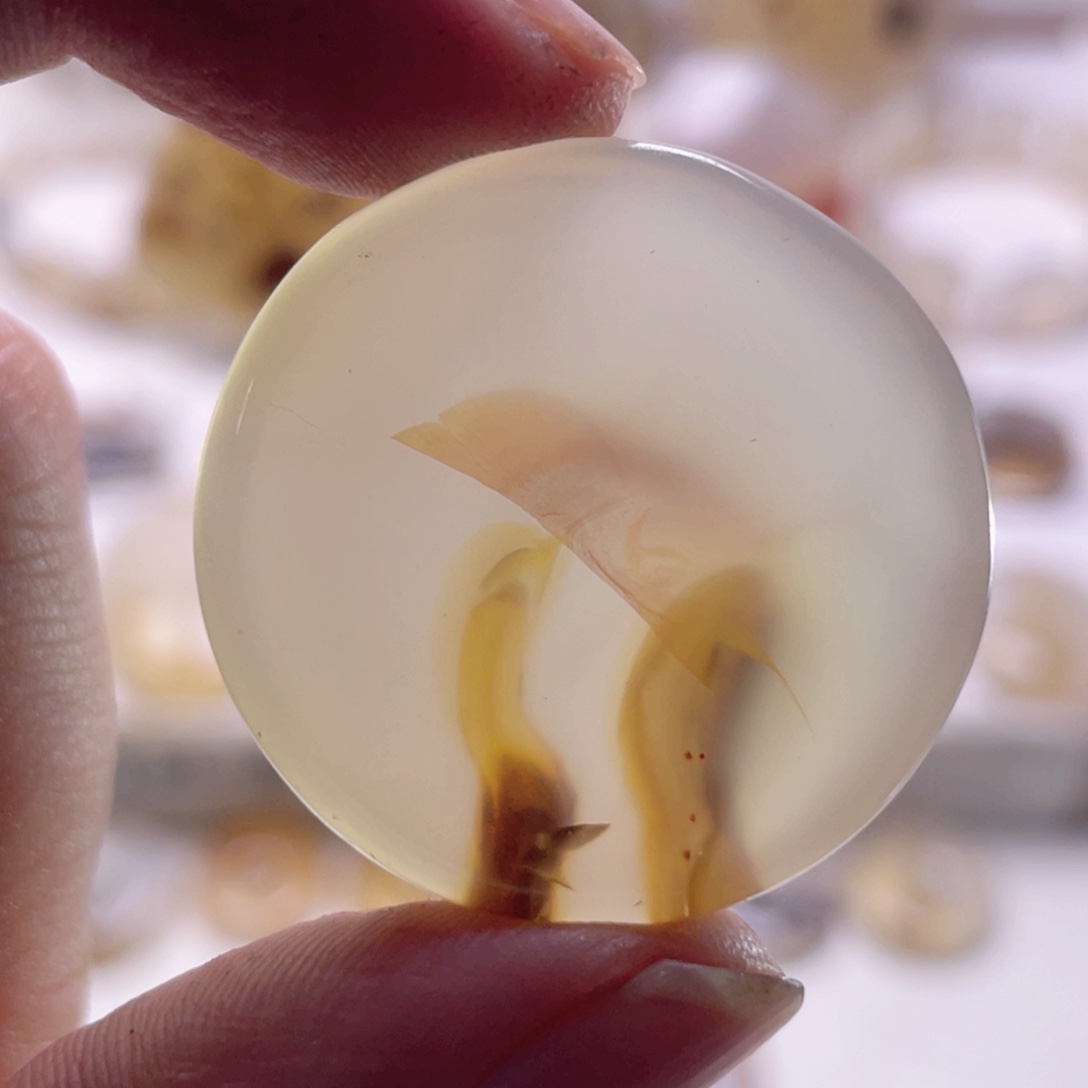 玛瑙/玉髓未镶嵌珠宝奇石