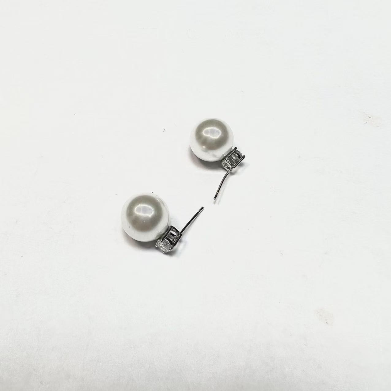 精美设计款耳饰*DM16001