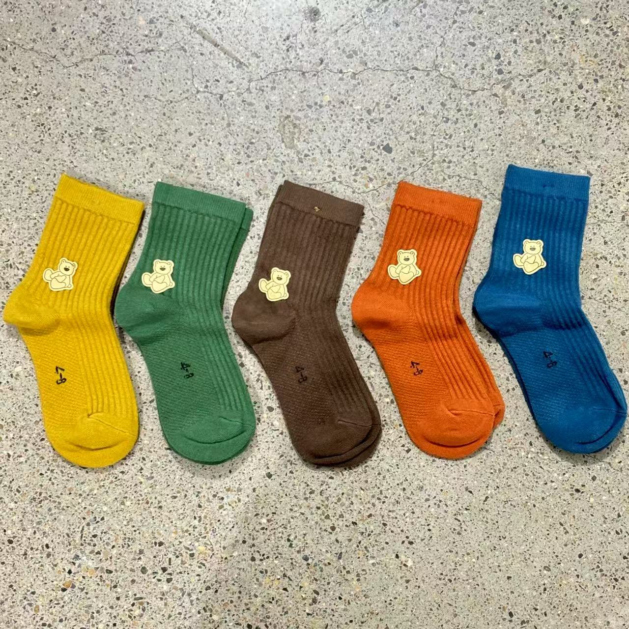 8403孩童条纹袜子